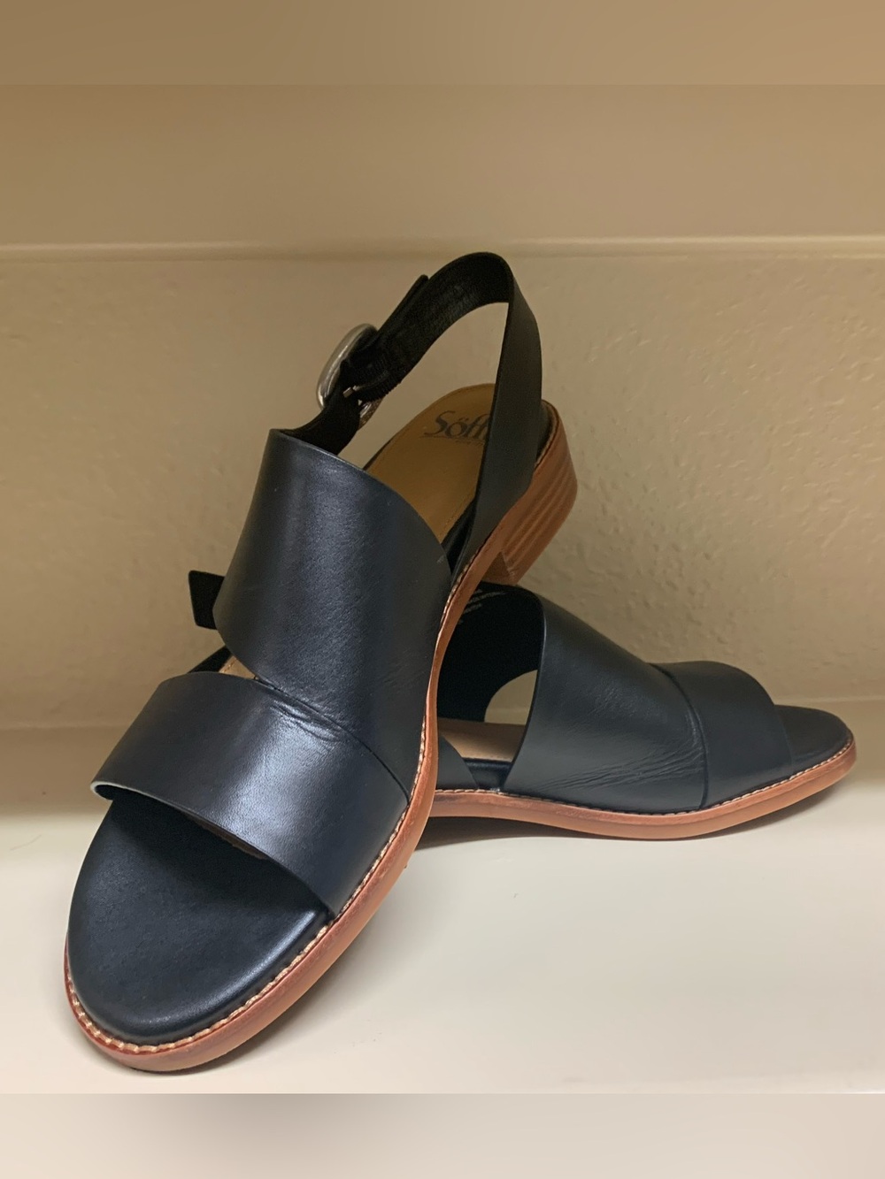 Sofft "Nivian" Black Leather Slingback Sandals - Picture 3 of 4